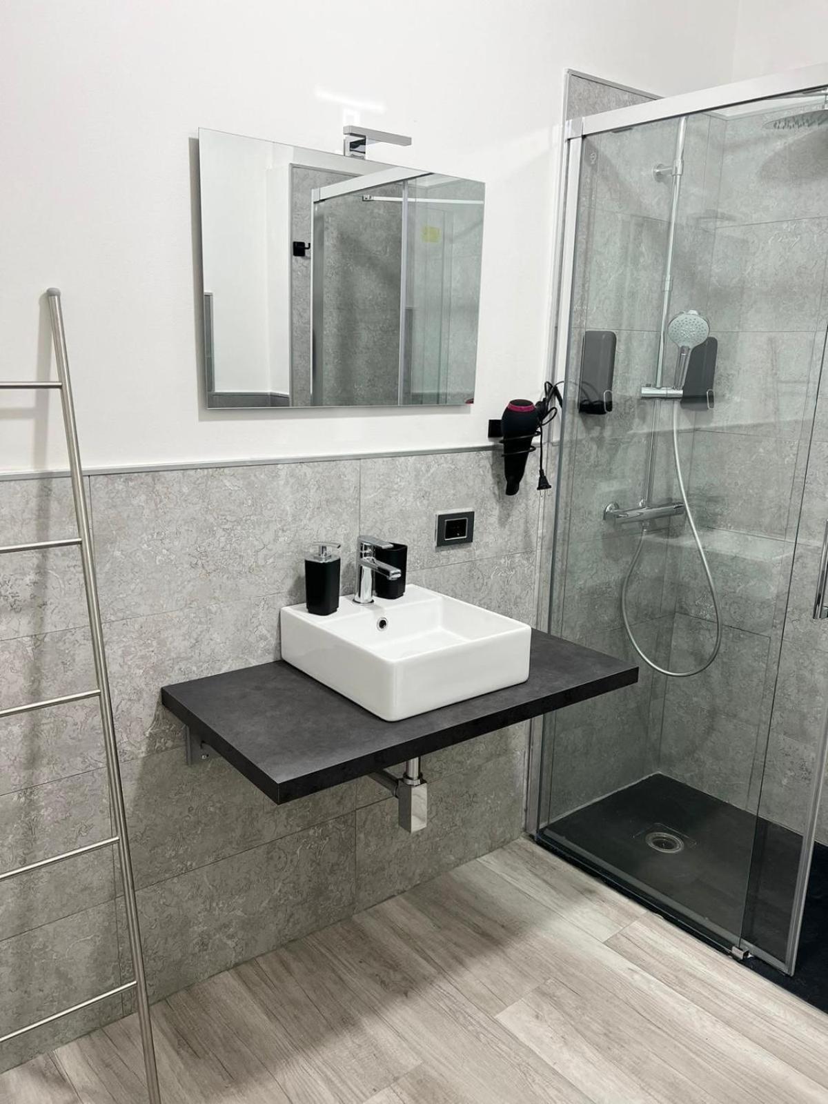 Bibi Rooms And Suite Palermo Dış mekan fotoğraf