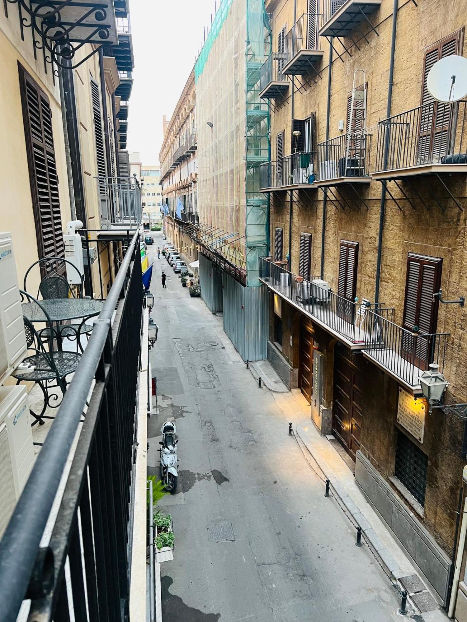 Bibi Rooms And Suite Palermo Dış mekan fotoğraf